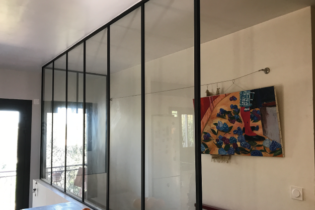 Verrière industrielle sur Nîmes par Miroiterie Gardoise